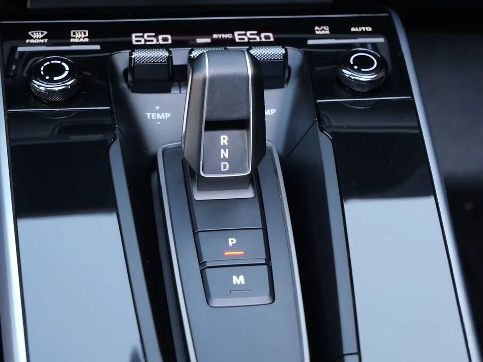 2025 Porsche 992 Turbo S - Image 15 of 31