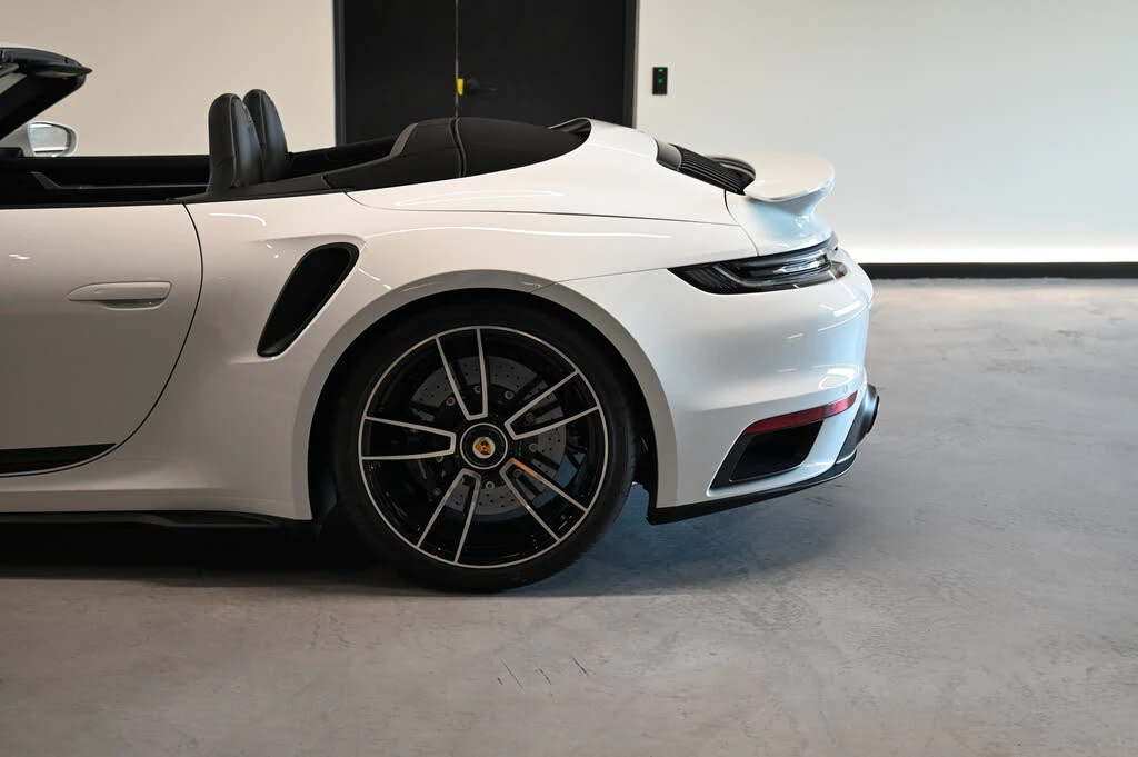 2025 Porsche 992 Turbo S - Image 9 of 24