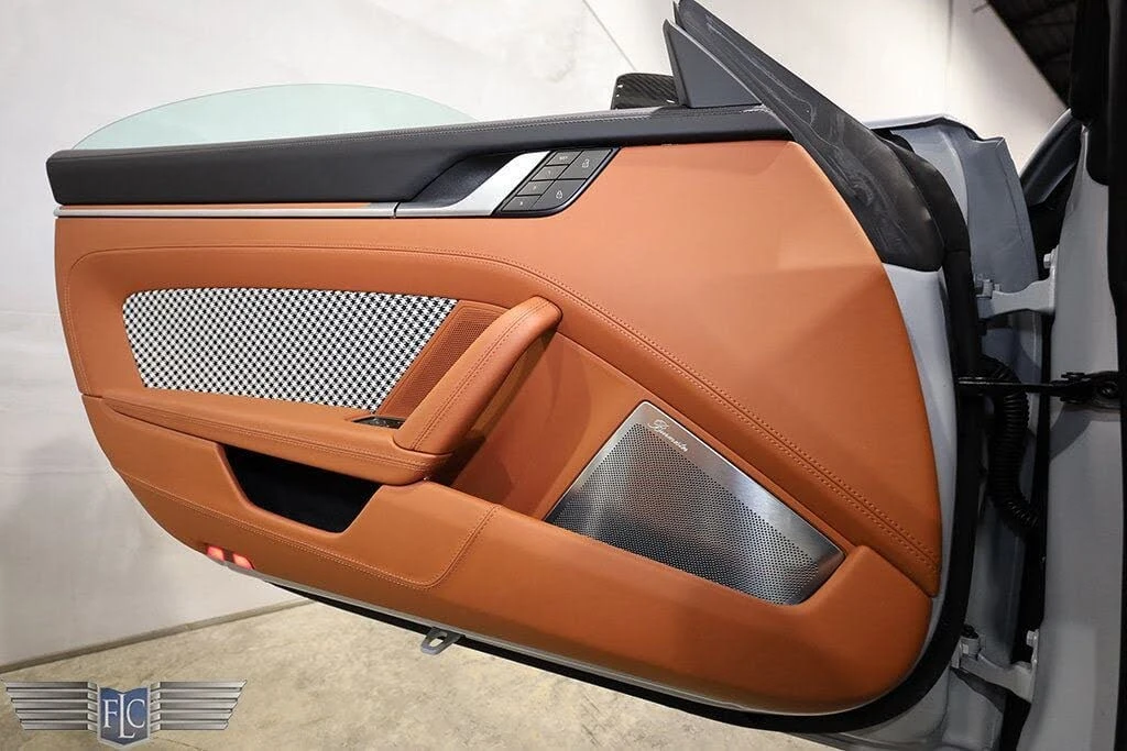 2025 Porsche 992 Turbo S - Image 18 of 31