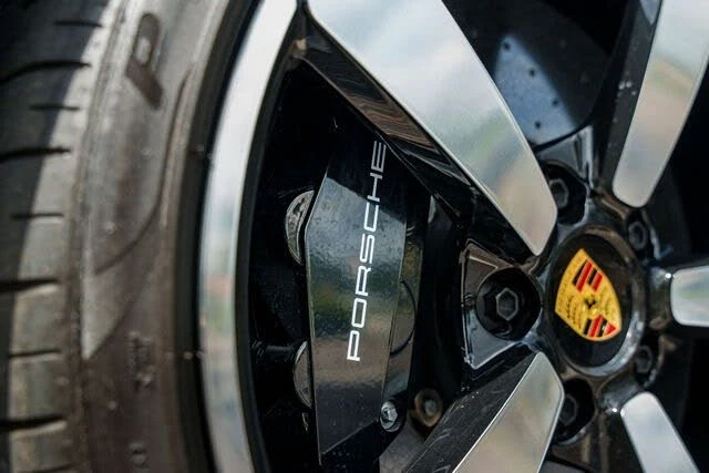2025 Porsche 992 Turbo S - Image 19 of 28