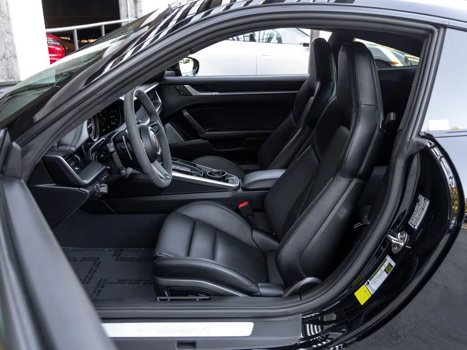 2025 Porsche 992 Turbo S - Image 26 of 31
