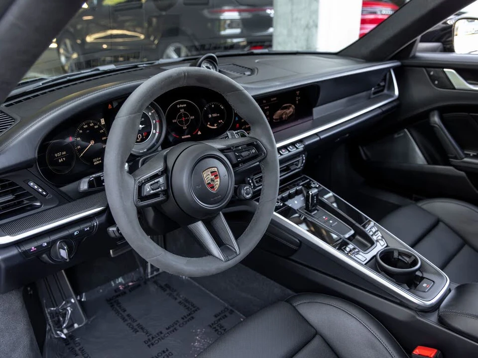2025 Porsche 992 Turbo S - Image 4 of 31
