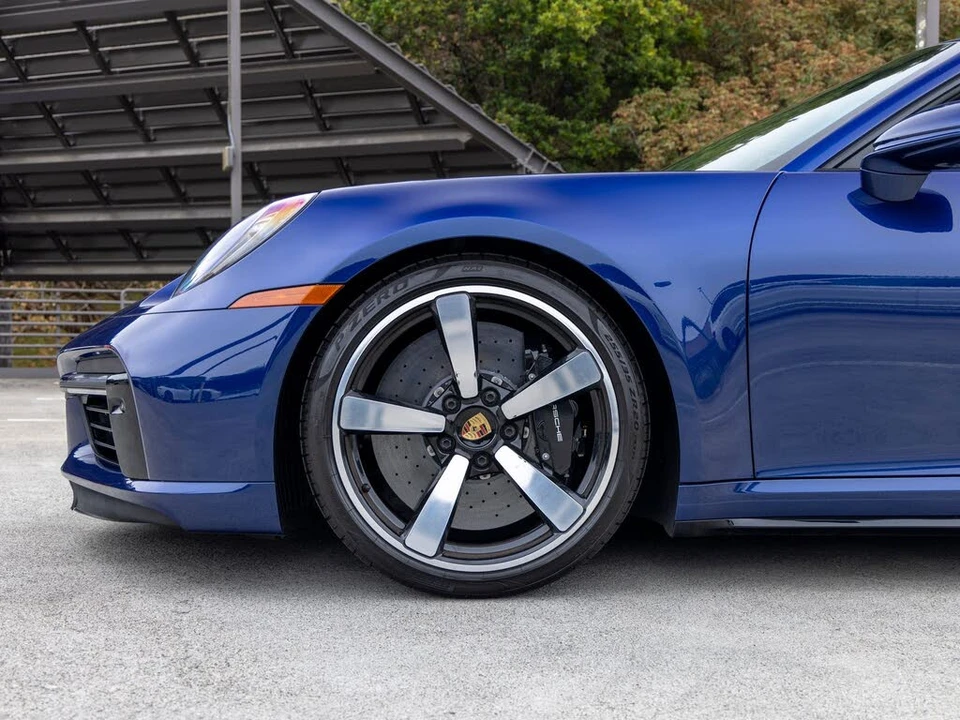 2025 Porsche 992 Turbo S - Image 13 of 31