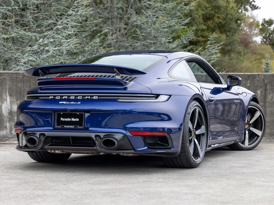 2025 Porsche 992 Turbo S - Image 11 of 31