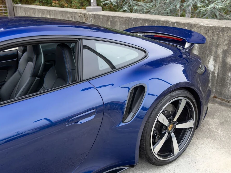 2025 Porsche 992 Turbo S - Image 18 of 31