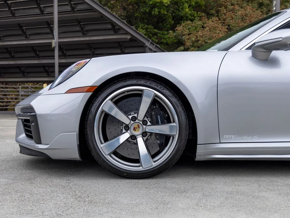 2025 Porsche 992 Turbo S - Image 13 of 31