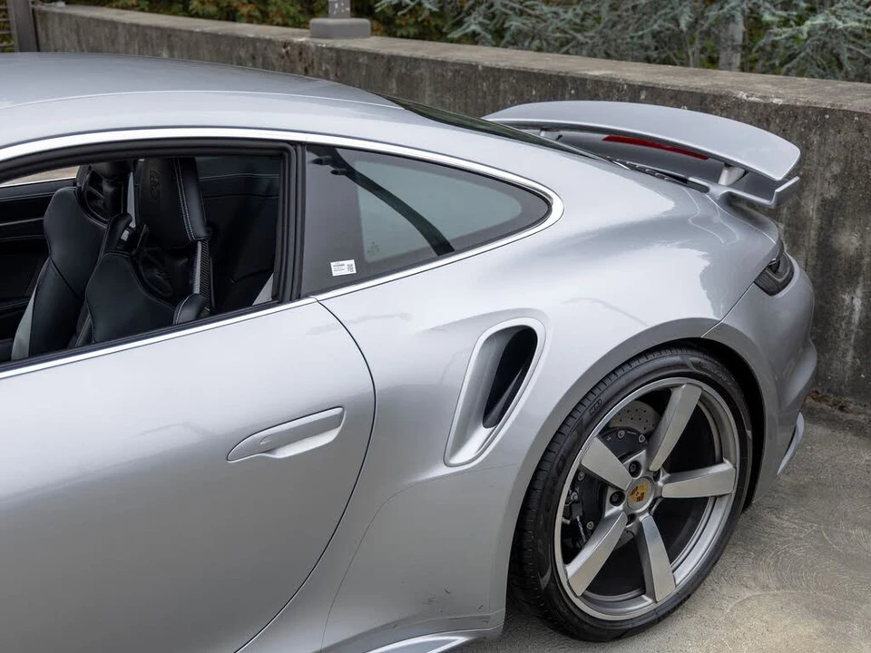2025 Porsche 992 Turbo S - Image 18 of 31
