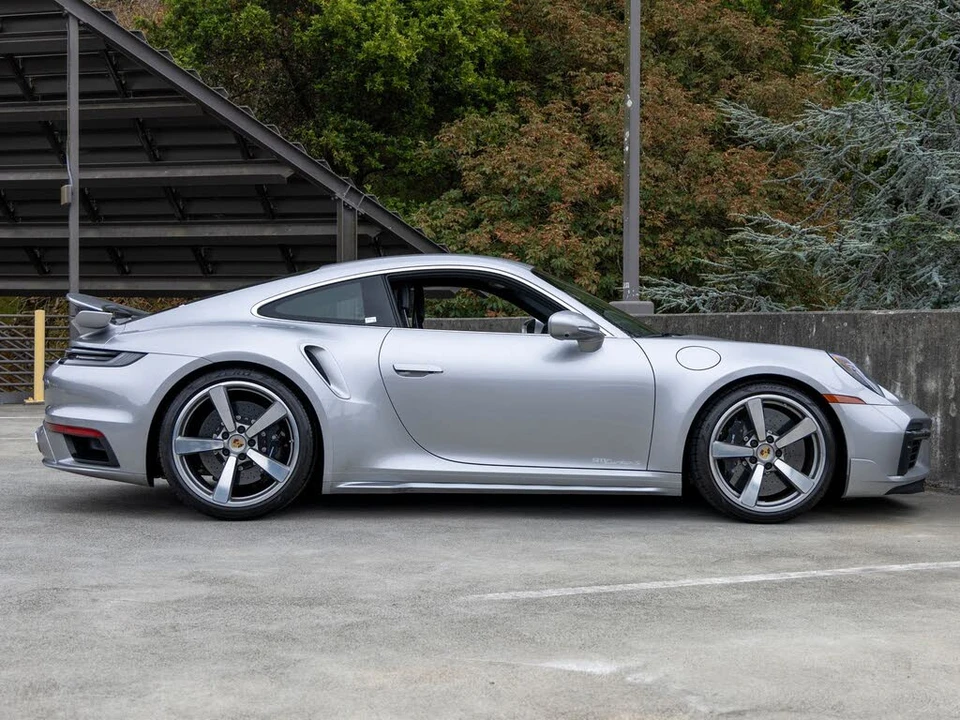 2025 Porsche 992 Turbo S - Image 12 of 31