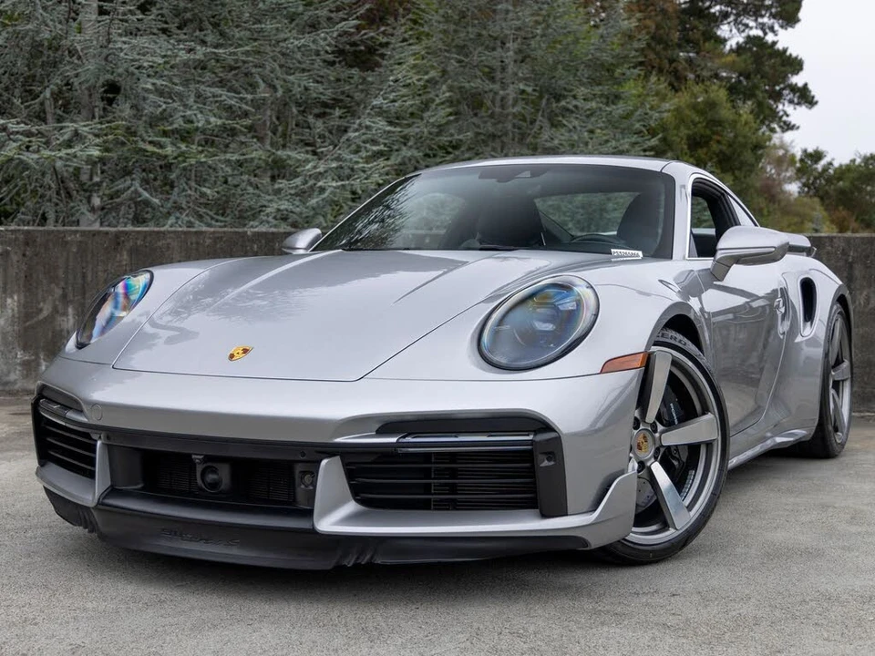 2025 Porsche 992 Turbo S - Image 7 of 31