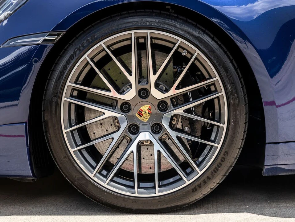 2025 Porsche 992 Turbo S - Image 15 of 31