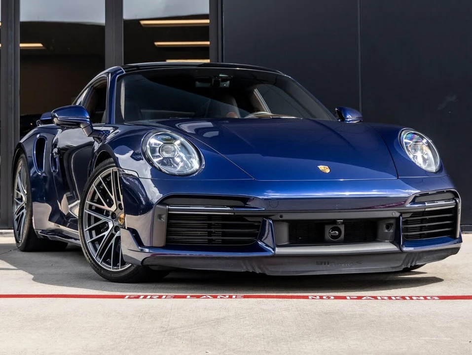 2025 Porsche 992 Turbo S - Image 9 of 31