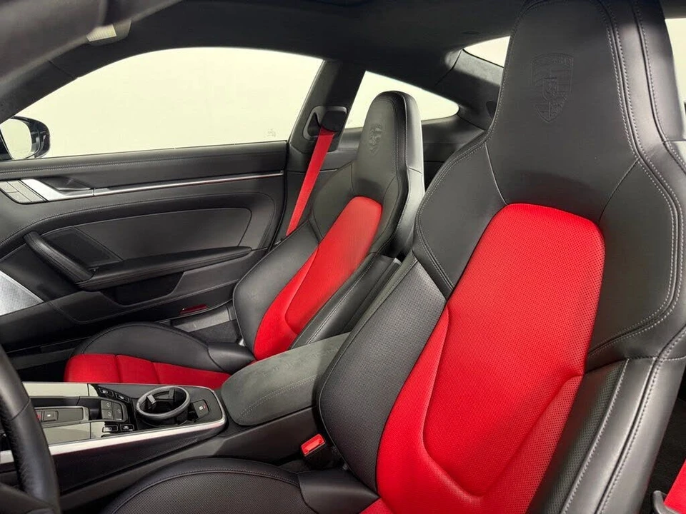 2025 Porsche 992 Turbo S - Image 5 of 25