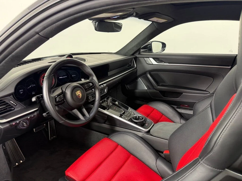 2025 Porsche 992 Turbo S - Image 4 of 25