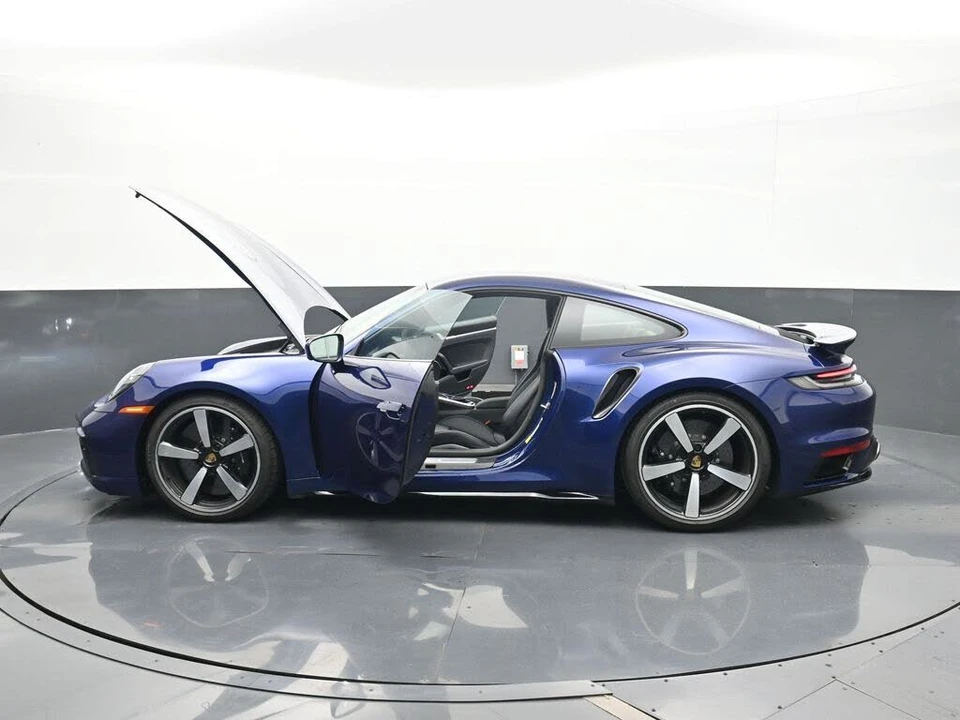 2025 Porsche 992 Turbo S - Image 27 of 31