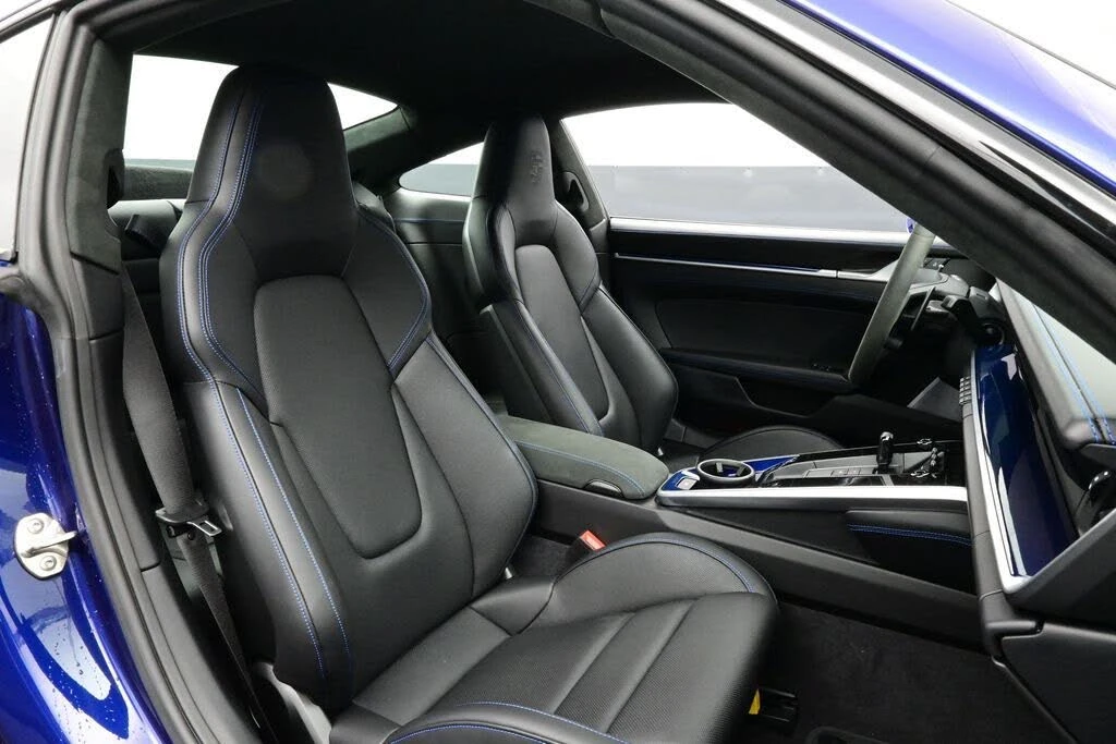 2025 Porsche 992 Turbo S - Image 15 of 31