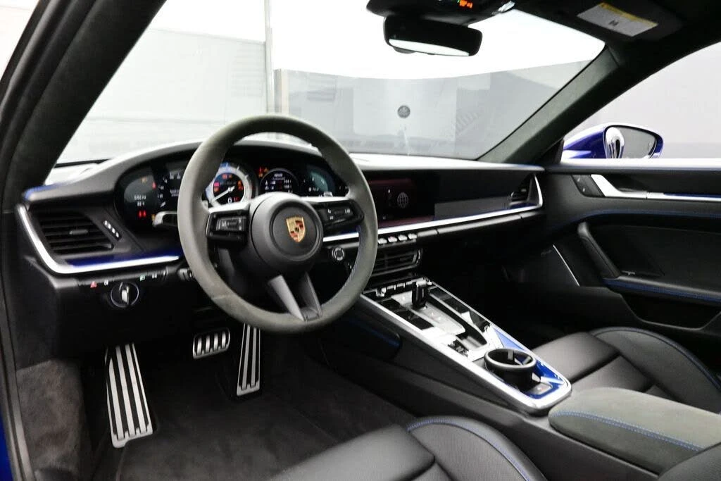 2025 Porsche 992 Turbo S - Image 4 of 31