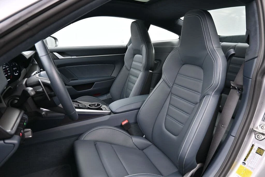 2025 Porsche 992 Turbo S - Image 5 of 31