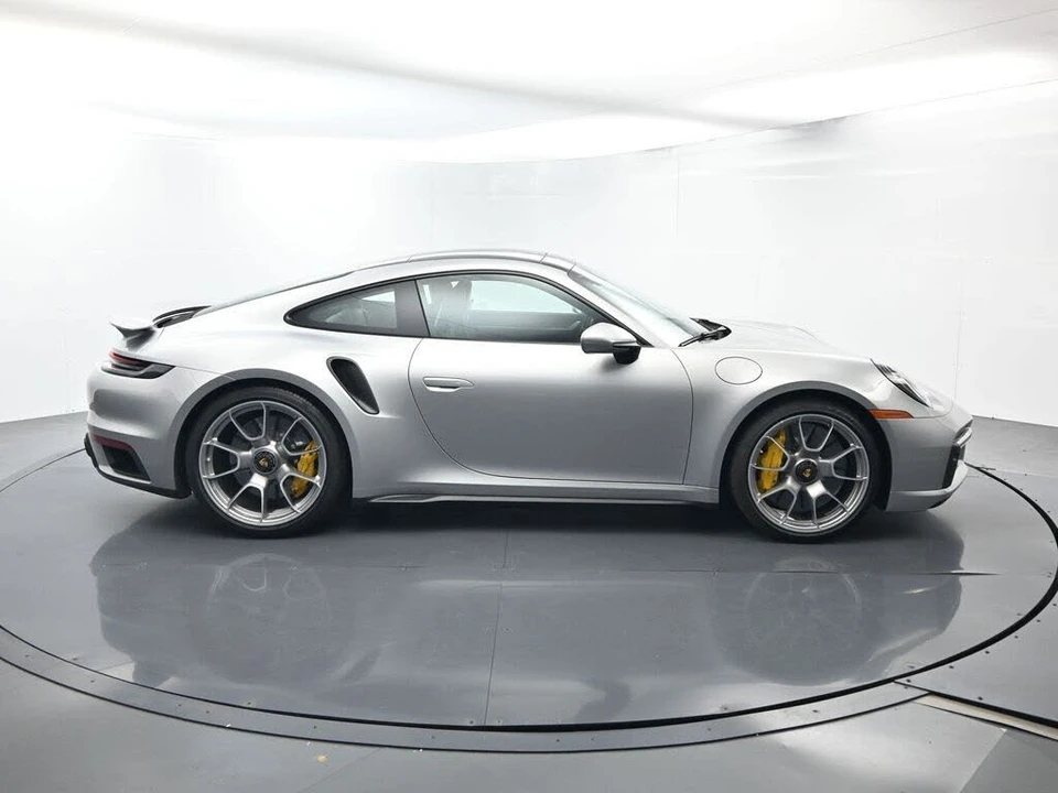 2025 Porsche 992 Turbo S - Image 16 of 31