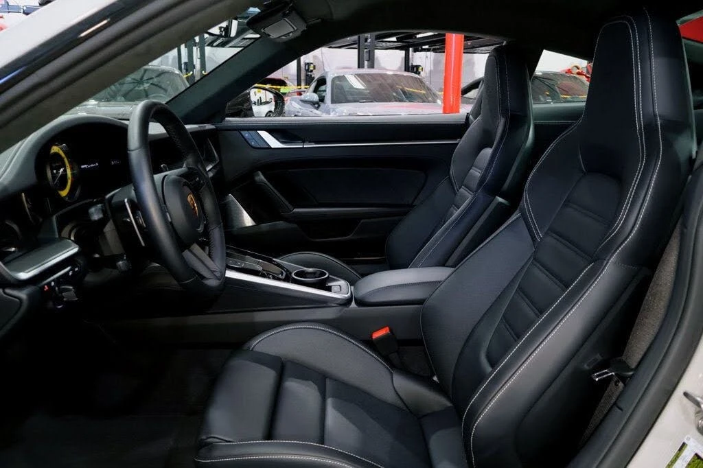 2025 Porsche 992 Turbo S - Image 27 of 31