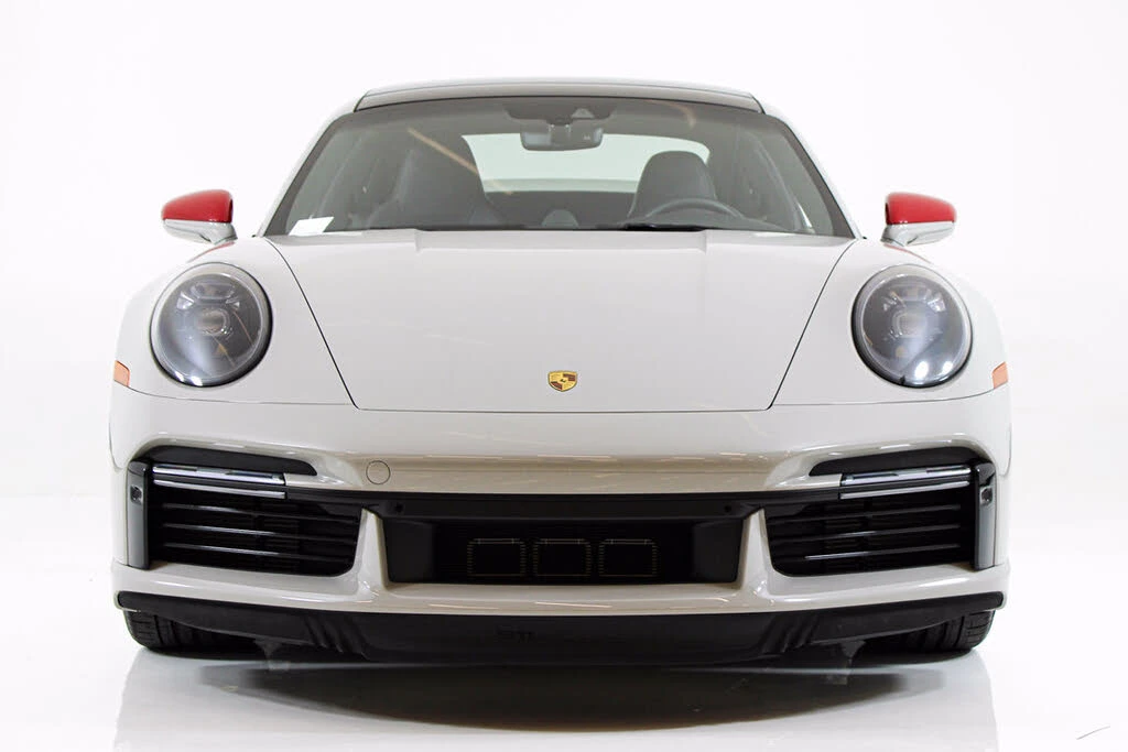 2025 Porsche 992 Turbo S - Image 11 of 31