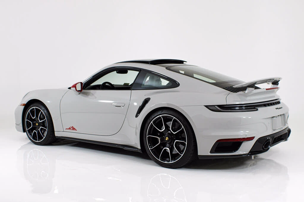 2025 Porsche 992 Turbo S - Image 5 of 31