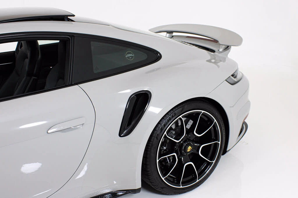 2025 Porsche 992 Turbo S - Image 4 of 31