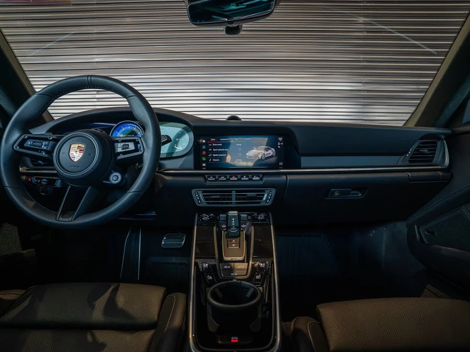 2025 Porsche 992 Turbo S - Image 23 of 27