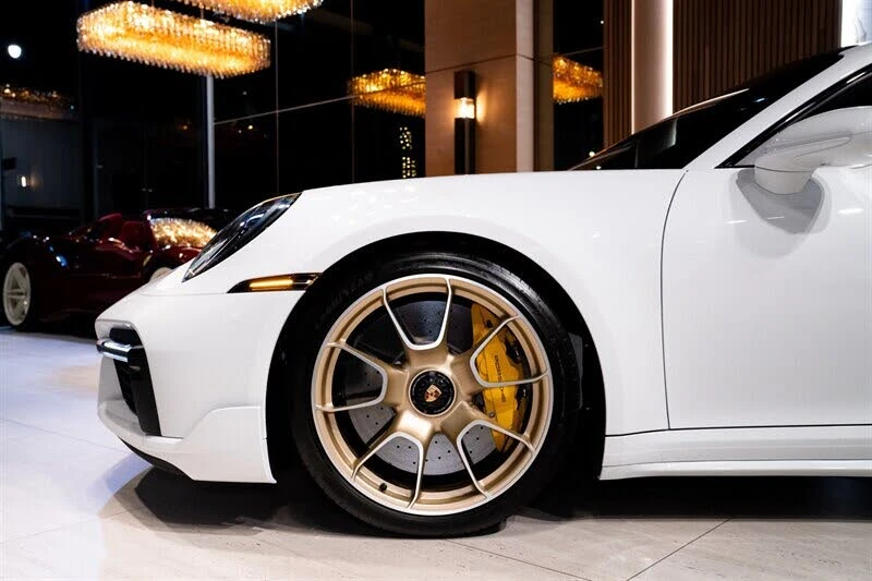 2025 Porsche 992 Turbo S - Image 20 of 31