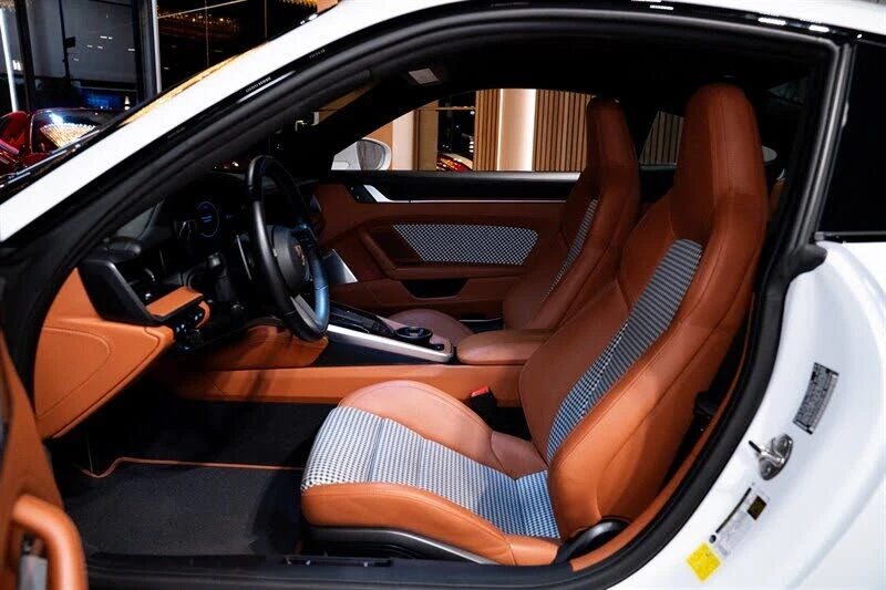 2025 Porsche 992 Turbo S - Image 14 of 31
