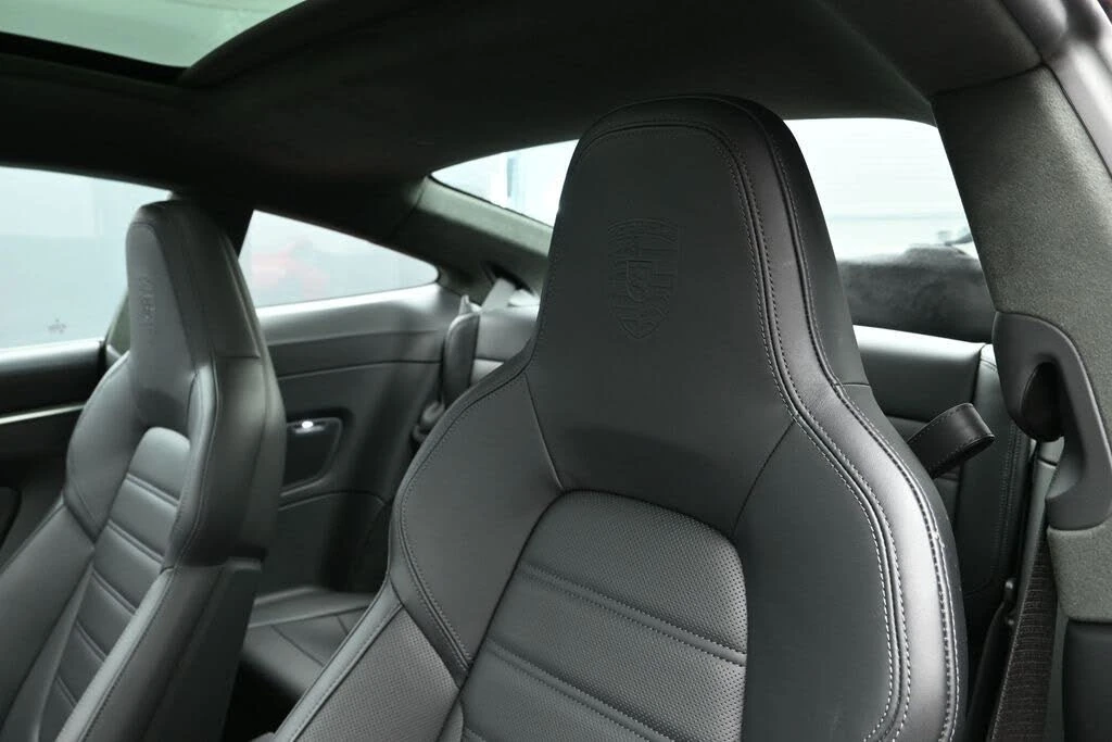 2025 Porsche 992 Turbo S - Image 15 of 31