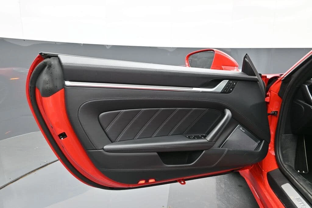 2025 Porsche 992 Turbo S - Image 8 of 31