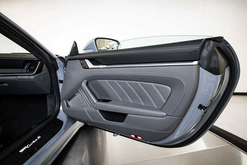 2025 Porsche 992 Turbo S - Image 27 of 29