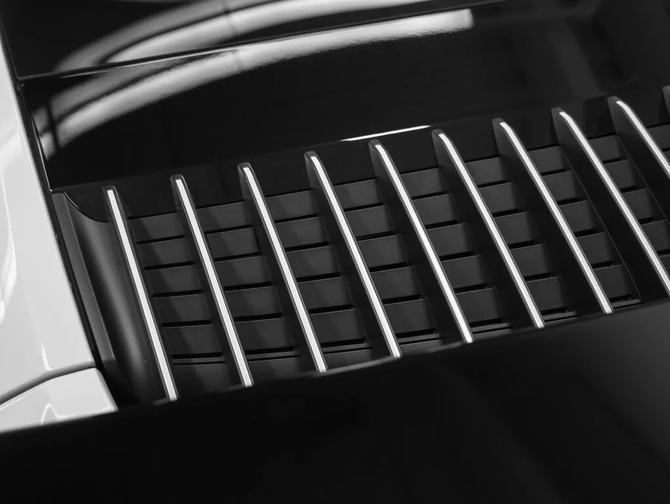 2025 Porsche 992 Turbo S - Image 28 of 31