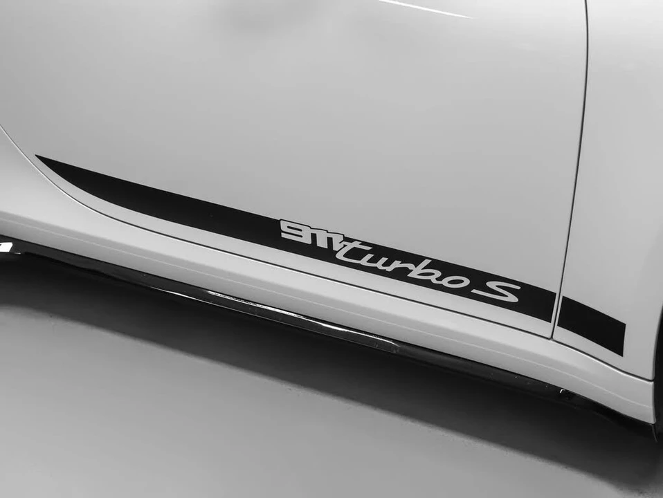 2025 Porsche 992 Turbo S - Image 18 of 31