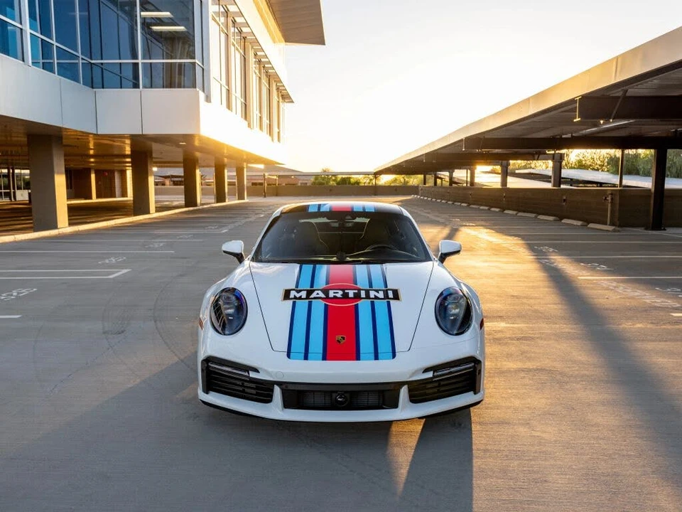 2025 Porsche 992 Turbo S - Image 23 of 31