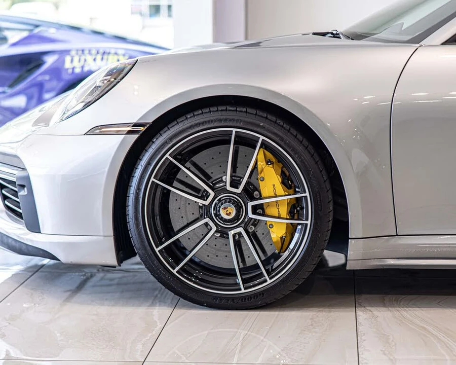2025 Porsche 992 Turbo S - Image 9 of 31