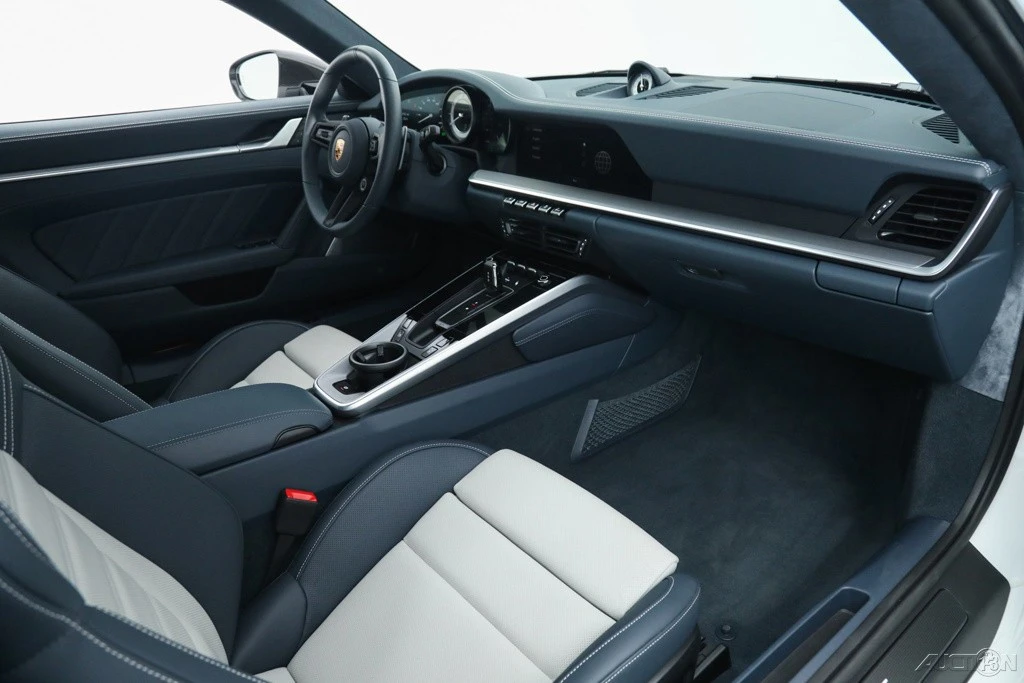 2025 Porsche 992 Turbo S - Image 17 of 21