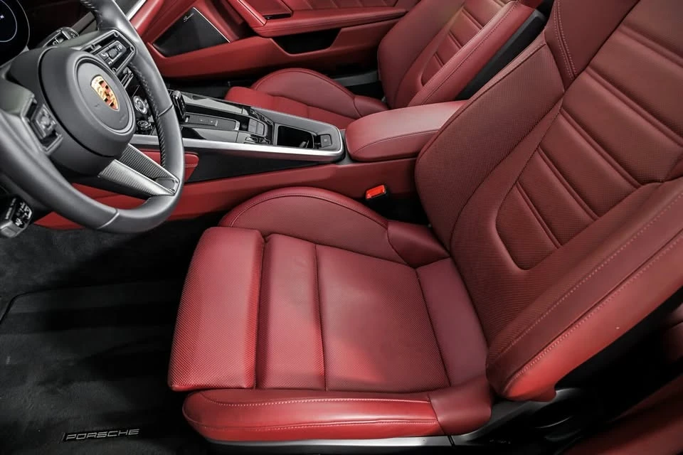 2025 Porsche 992 Turbo S - Image 15 of 20