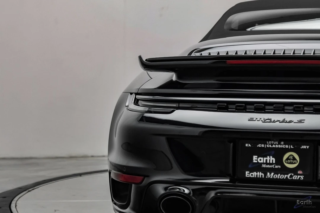 2025 Porsche 992 Turbo S - Image 17 of 31