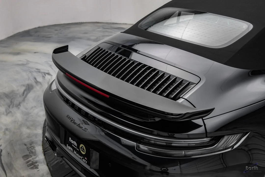 2025 Porsche 992 Turbo S - Image 18 of 31