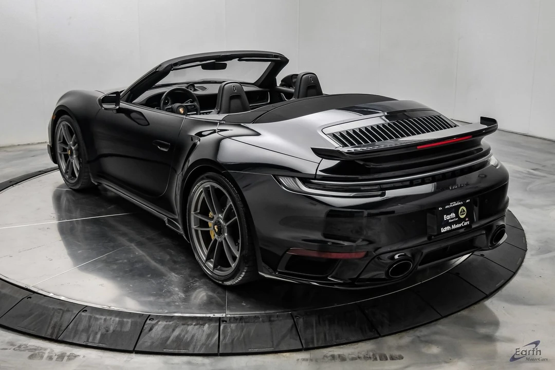 2025 Porsche 992 Turbo S - Image 14 of 31