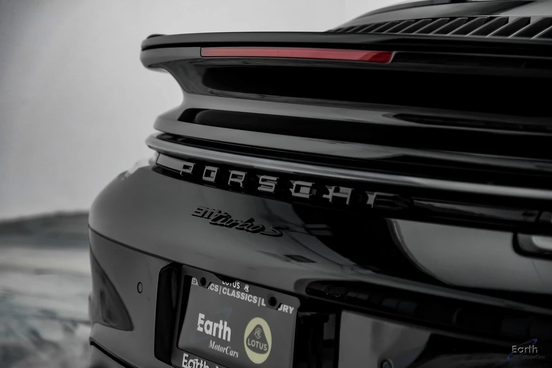 2025 Porsche 992 Turbo S - Image 19 of 31