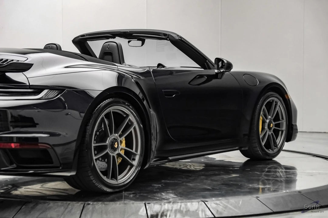 2025 Porsche 992 Turbo S - Image 25 of 31