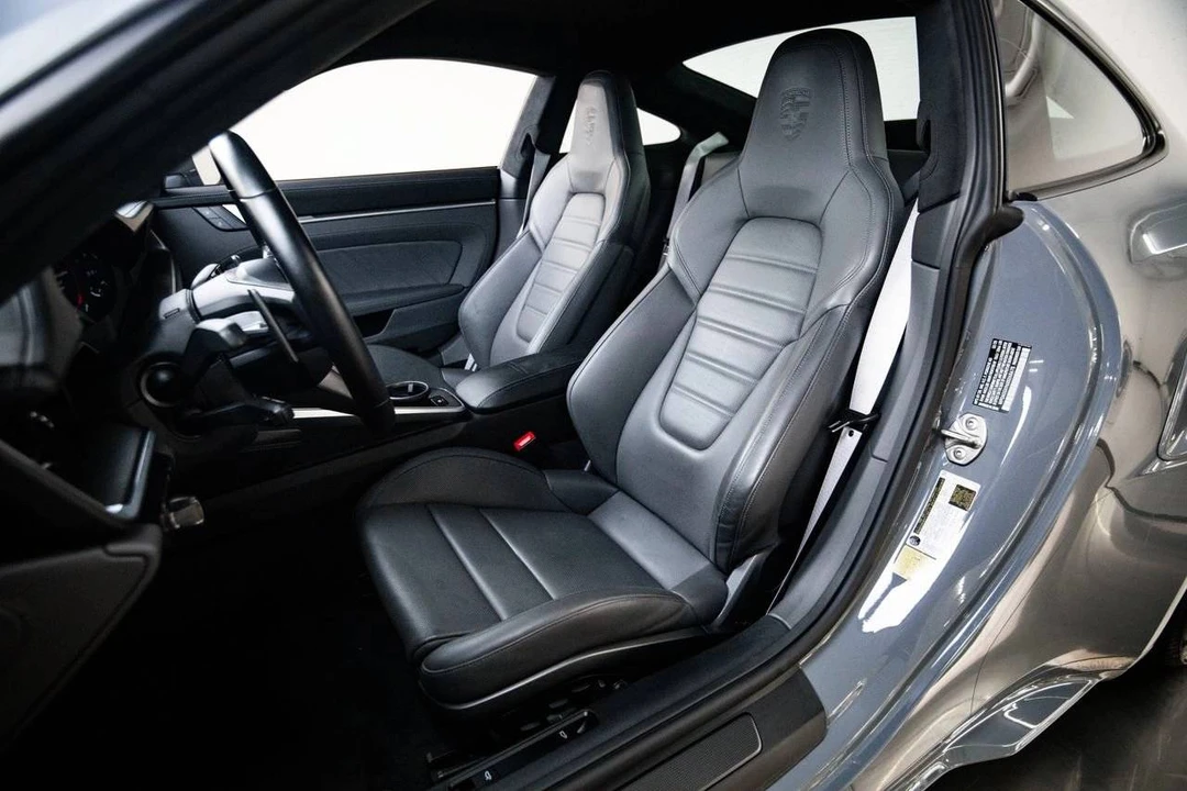 2025 Porsche 992 Turbo S - Image 5 of 5