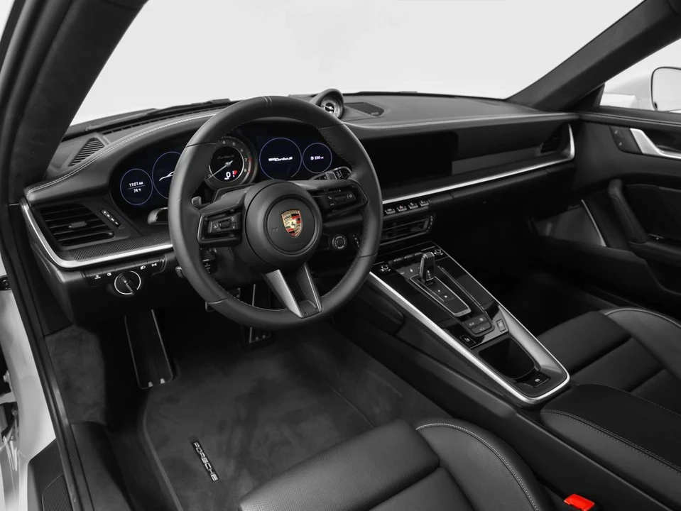 2025 Porsche 992 Turbo S - Image 4 of 4