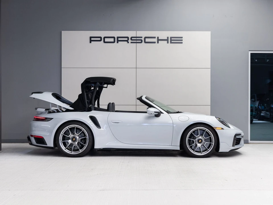 2025 Porsche 992 Turbo S - Image 9 of 31