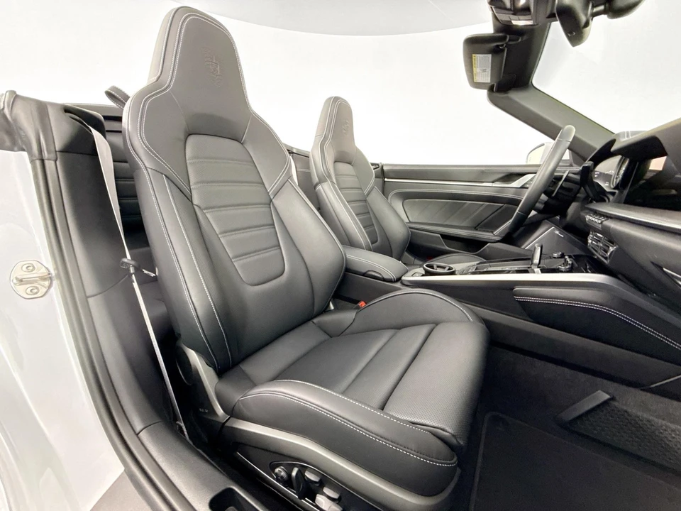 2025 Porsche 992 Turbo S - Image 28 of 31