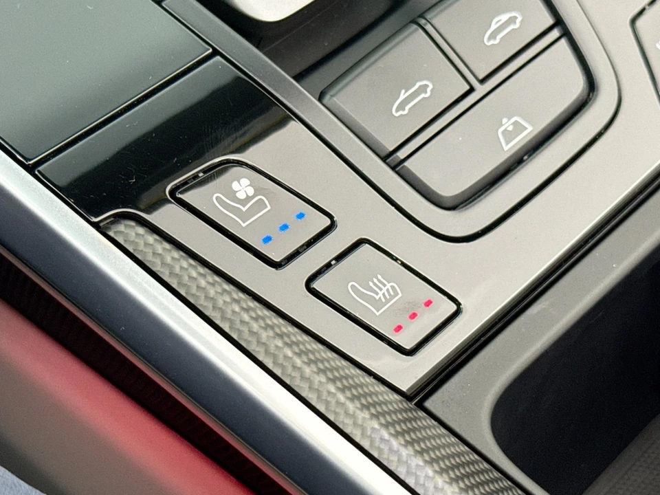 2025 Porsche 992 Turbo S - Image 22 of 31