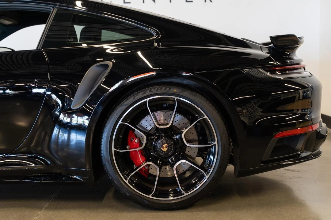2025 Porsche 992 Turbo - Image 17 of 21