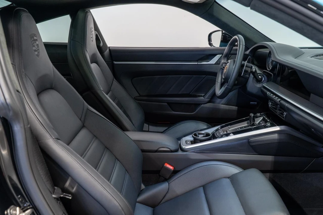 2025 Porsche 992 Turbo - Image 9 of 21